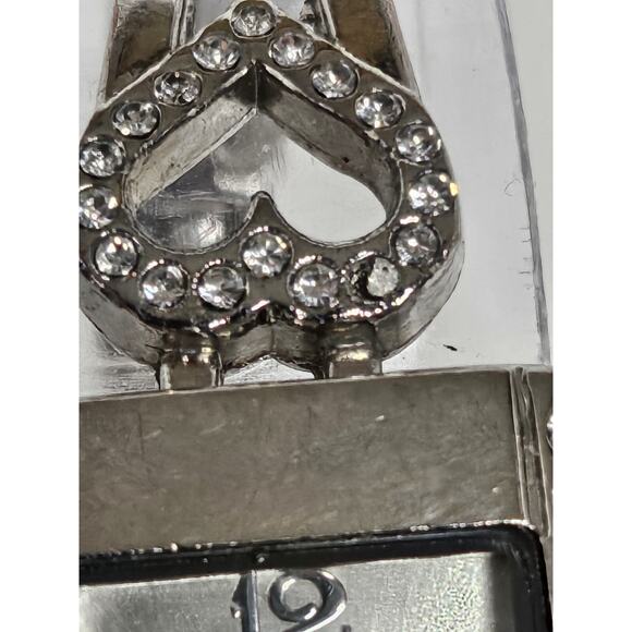 Gorgeous Bella & Rosa Ladies Crystal Hearts Quartz Watch New Battery Runs Great main image 11